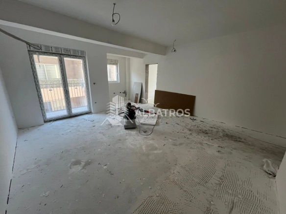 Stan 53 m² – Ilino, Bar — fotografija 3