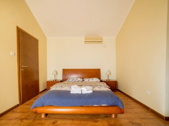 Kuća 200 m² – Krimovica, Kotor — fotografija 15