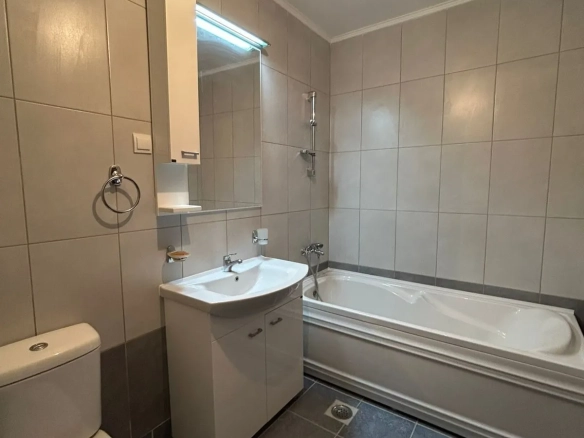Jednosoban stan 85 m² – Petrovac, Budva — fotografija 8