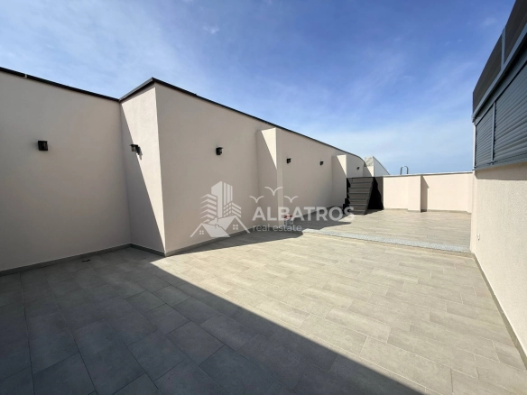 Trosoban stan 442 m² – Bar — fotografija 10
