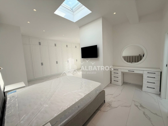 Trosoban stan 442 m² – Bar — fotografija 14