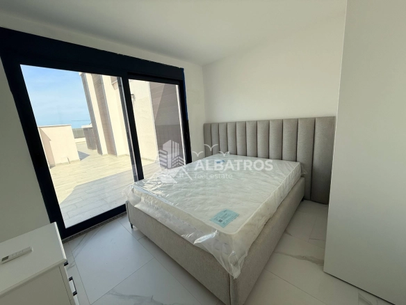 Trosoban stan 442 m² – Bar — fotografija 15