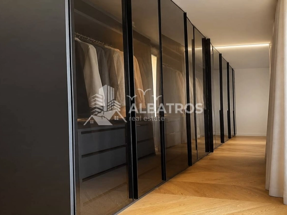 Dvosoban stan 105 m² – Bar — fotografija 7