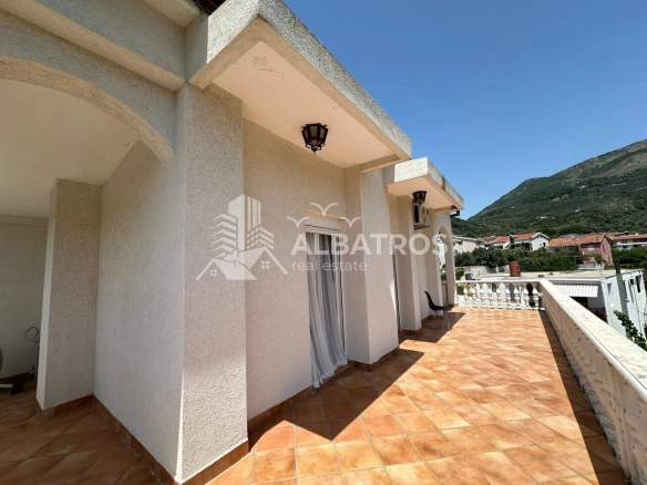 Kuća 350 m² – Rena, Bar — fotografija 14