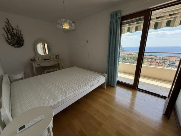 Dvosoban stan 69 m² – Petrovac, Budva — fotografija 10
