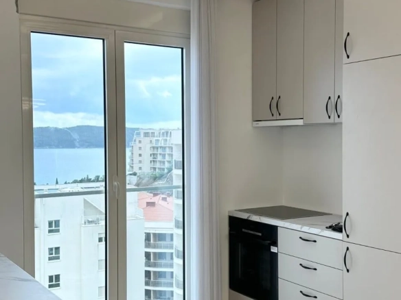 Dvosoban stan 74 m² – Bečići, Budva — fotografija 2