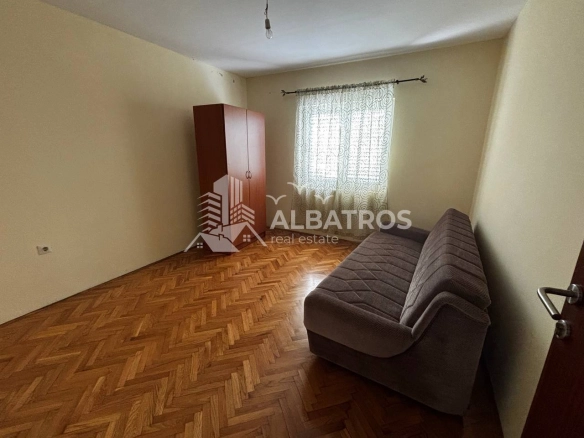 Izdavanje: Kuća 150 m² – Polje, Bar — fotografija 4