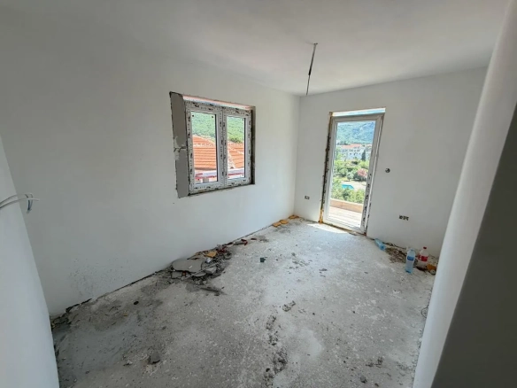 Dvosoban stan 69 m² – Lastva Grbaljska, Kotor — fotografija 6