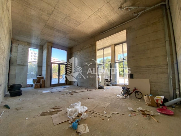 Izdavanje: Poslovni prostor 182 m² – Bar — fotografija 6