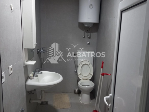 Izdavanje: Jednosoban stan 45 m² – Šušanj, Bar — fotografija 8