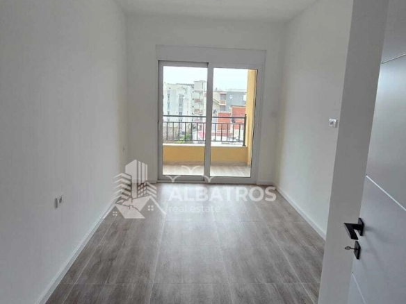 Izdavanje: Jednosoban stan 48 m² – Ilino, Bar — fotografija 3