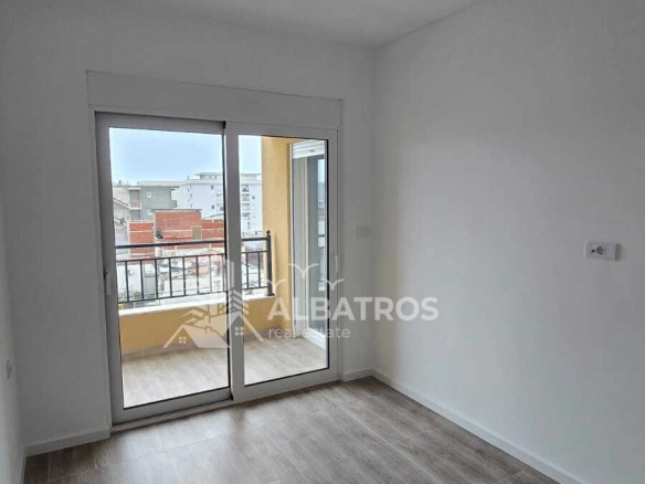 Izdavanje: Jednosoban stan 48 m² – Ilino, Bar — fotografija 4