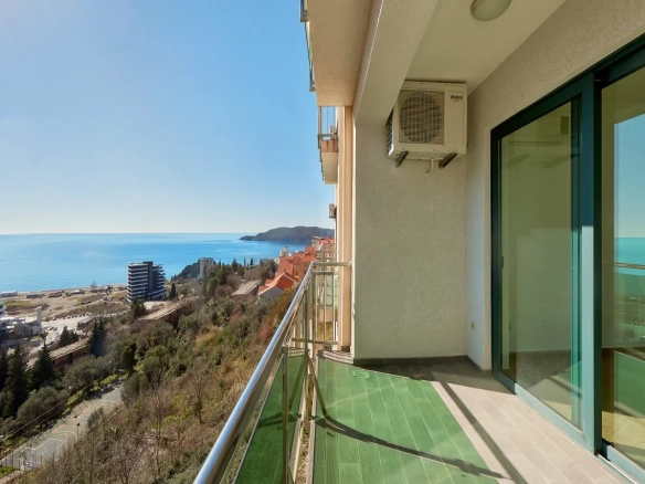 Dvosoban stan 85 m² – Bečići, Budva — fotografija 20