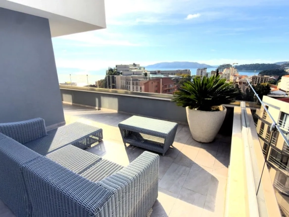 Trosoban stan 104 m² – Bečići, Budva — fotografija 10