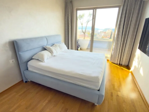 Trosoban stan 104 m² – Bečići, Budva — fotografija 13