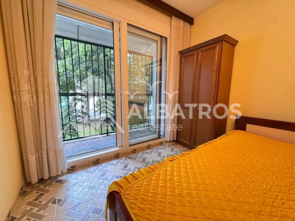 Dvosoban stan 77 m² – Bar — fotografija 11
