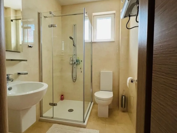 Trosoban stan 136 m² – Bečići, Budva — fotografija 4