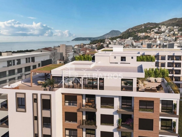 Dvosoban penthaus sa panoramskom terasom u Baru — fotografija 6