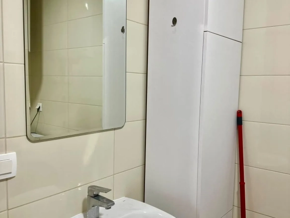 Izdavanje: Jednosoban stan 43 m² – Bečići, Budva — fotografija 5