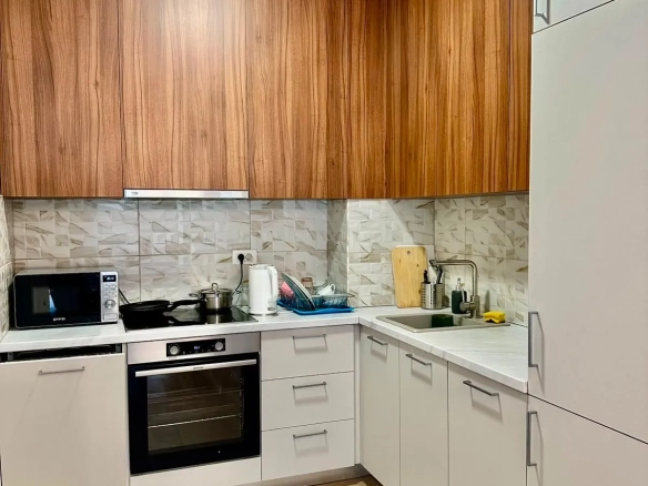 Izdavanje: Jednosoban stan 43 m² – Bečići, Budva — fotografija 8