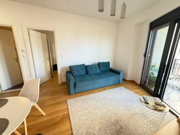 Izdavanje: Jednosoban stan 38 m² – Bečići, Budva — fotografija 8