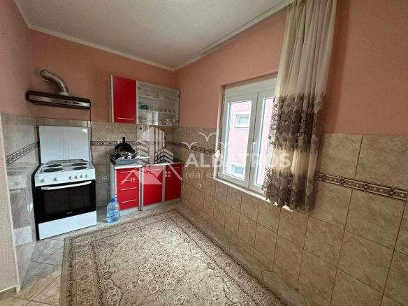 Izdavanje: Jednosoban stan 452 m² – Rena, Bar — fotografija 6