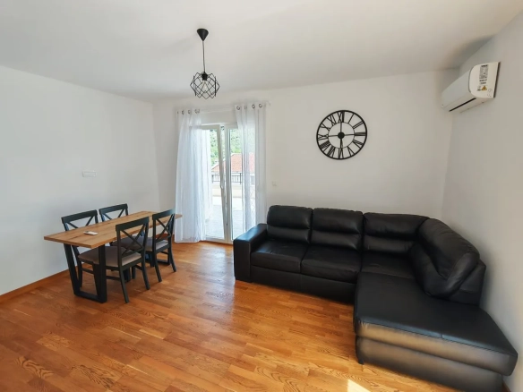 Izdavanje: Jednosoban stan 48 m² – Babin Do, Budva — fotografija 2