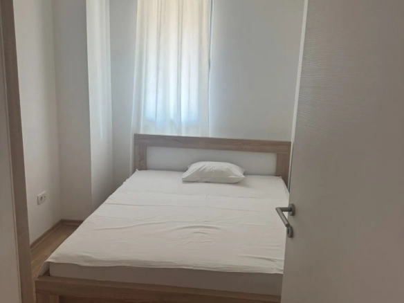 Izdavanje: Dvosoban stan 60 m² – Budva — fotografija 2