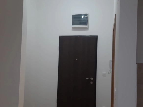 Garsonjera u potkrovlju, Stari aerodrom, Podgorica — fotografija 6