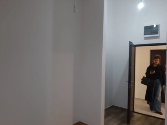 Garsonjera u potkrovlju, Stari aerodrom, Podgorica — fotografija 7