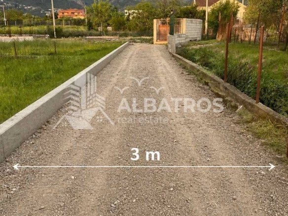 Plac 1.000 m² – Tomba, Bar — fotografija 2