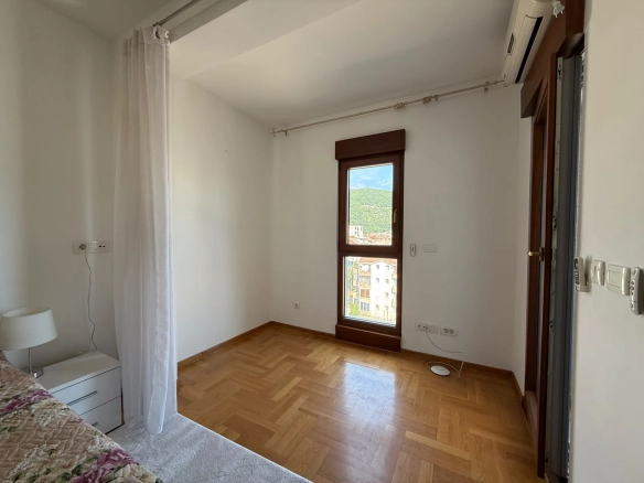 Dvosoban stan 105 m² – Rozino, Budva — fotografija 9