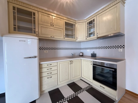 Dvosoban stan 107 m² – Rozino, Budva — fotografija 11