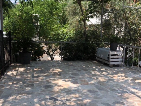 Dvosoban stan 60 m² – Dobra Voda, Bar — fotografija 8