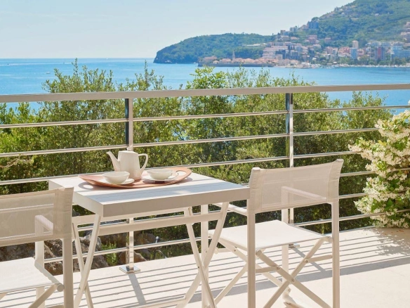 Dvosoban stan 125 m² – Bečići, Budva — fotografija 9