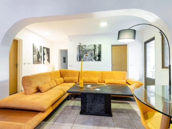 Kuća 600 m² – Dobra Voda, Bar — fotografija 4