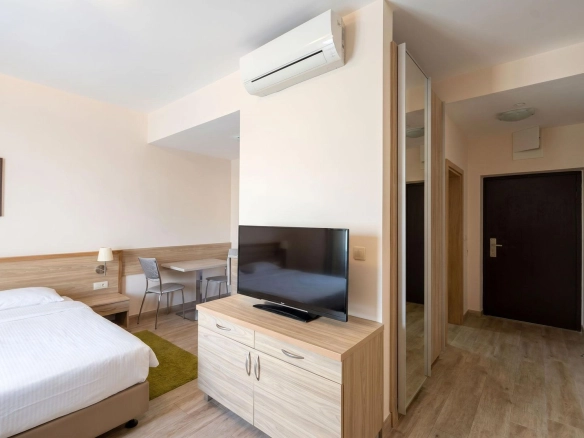 Garsonjera 27 m² – Bečići, Budva — fotografija 9