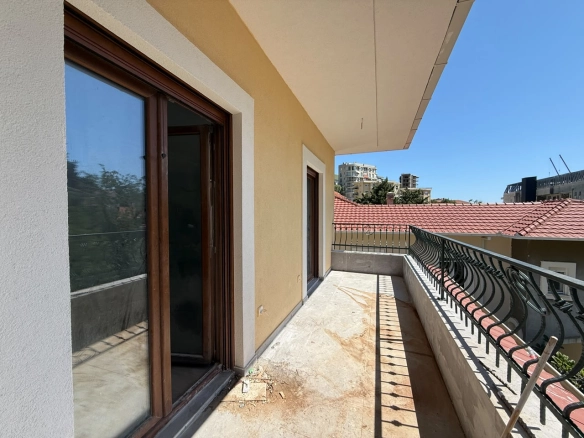 Trosoban stan 107 m² – Bečići, Budva — fotografija 17