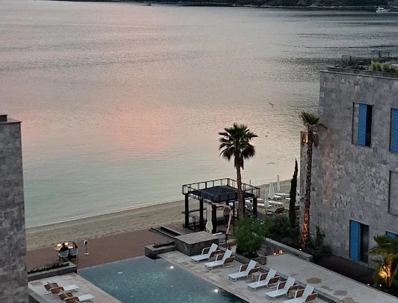 Trosoban stan 182 m² – Risan, Kotor — fotografija 17