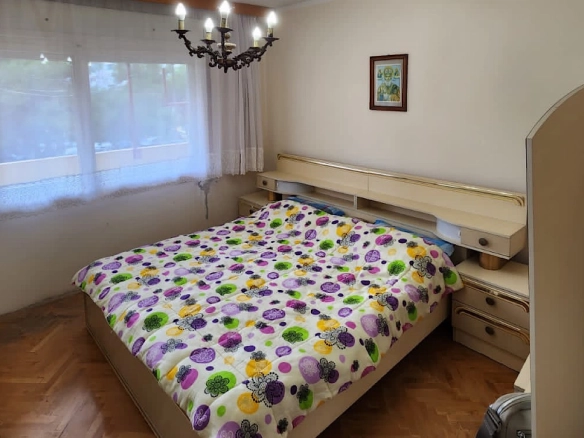 Dvosoban stan 76 m² – Bar — fotografija 6