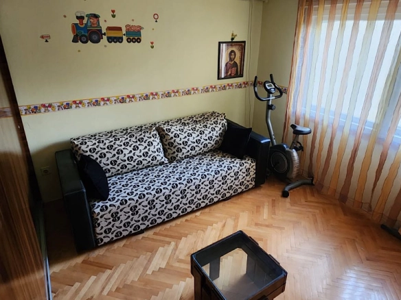 Dvosoban stan 76 m² – Bar — fotografija 8