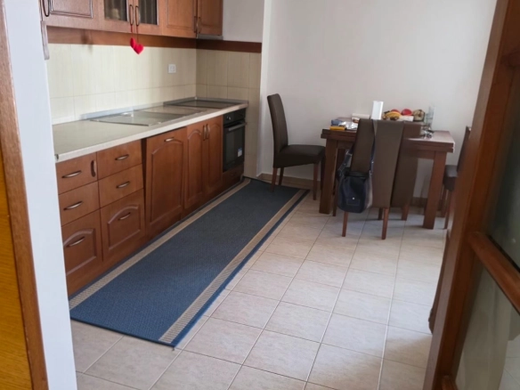 Dvosoban stan 81 m² – Lazi, Budva — fotografija 2