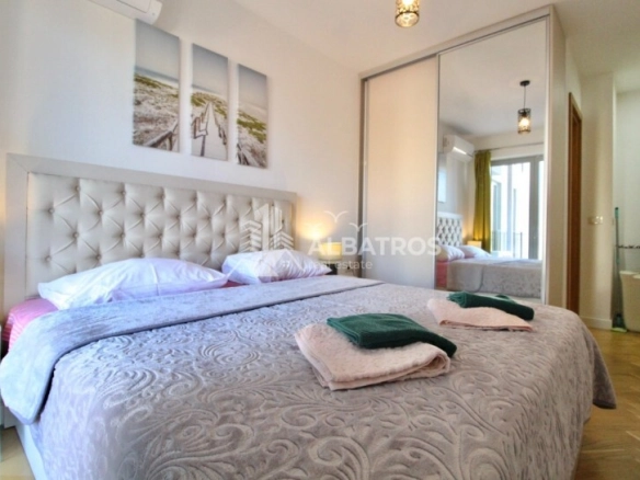 Izdavanje: Dvosoban stan 78 m² – Dobrota, Kotor — fotografija 4