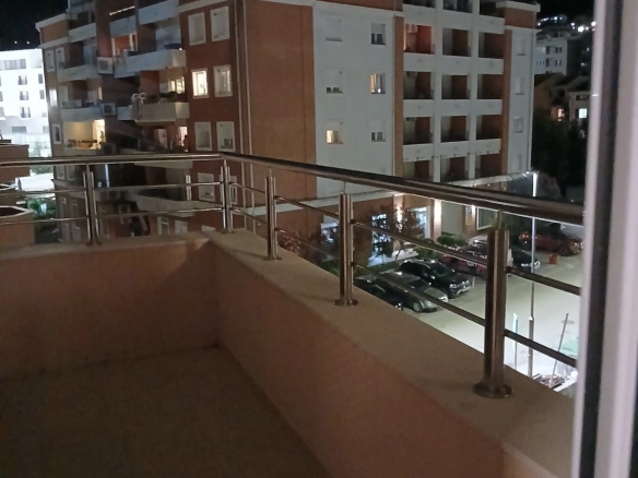 Dvosoban stan 81 m² – Lazi, Budva — fotografija 11