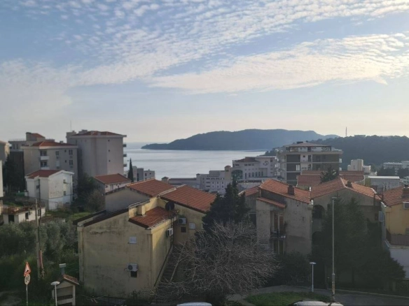 Dvosoban stan 67 m² – Bečići, Budva — fotografija 4