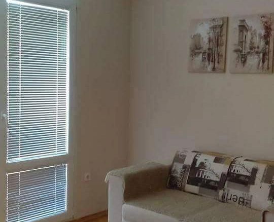Jednosoban stan na trećem spratu u Baru — fotografija 3