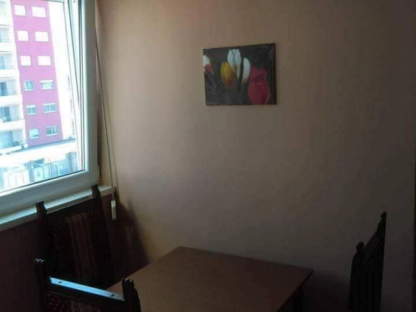 Jednosoban stan na trećem spratu u Baru — fotografija 5