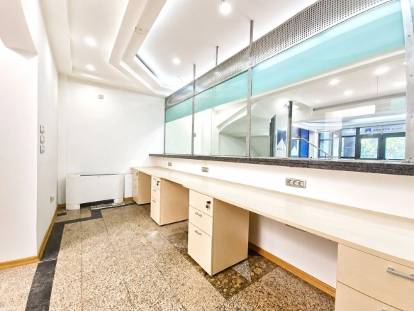 Poslovni prostor 500 m² – Podgorica — fotografija 3