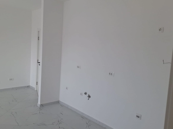 Trosoban stan 110 m² – Bar — fotografija 6
