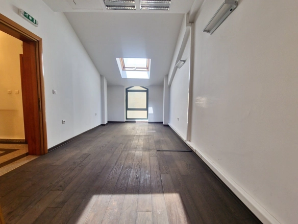 Poslovni prostor 500 m² – Podgorica — fotografija 15